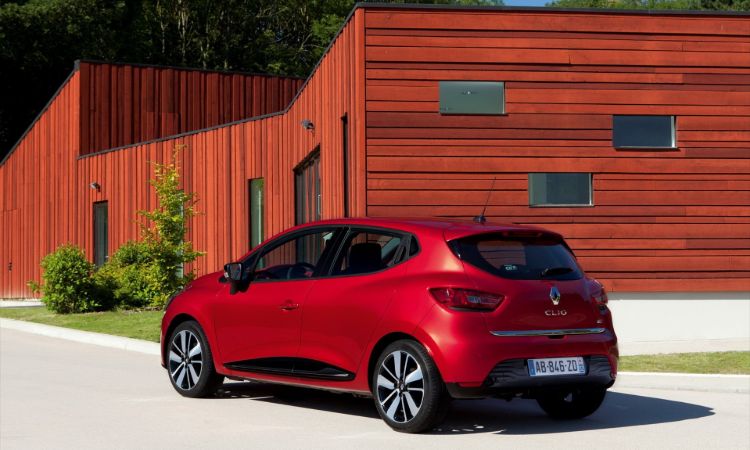 renault-clio-diesel-auto