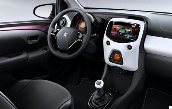 interior-peugeot-108