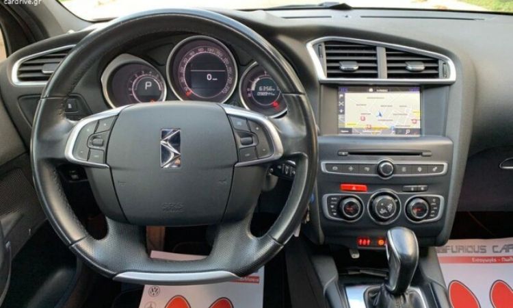 economy-family-car-citroen-ds4